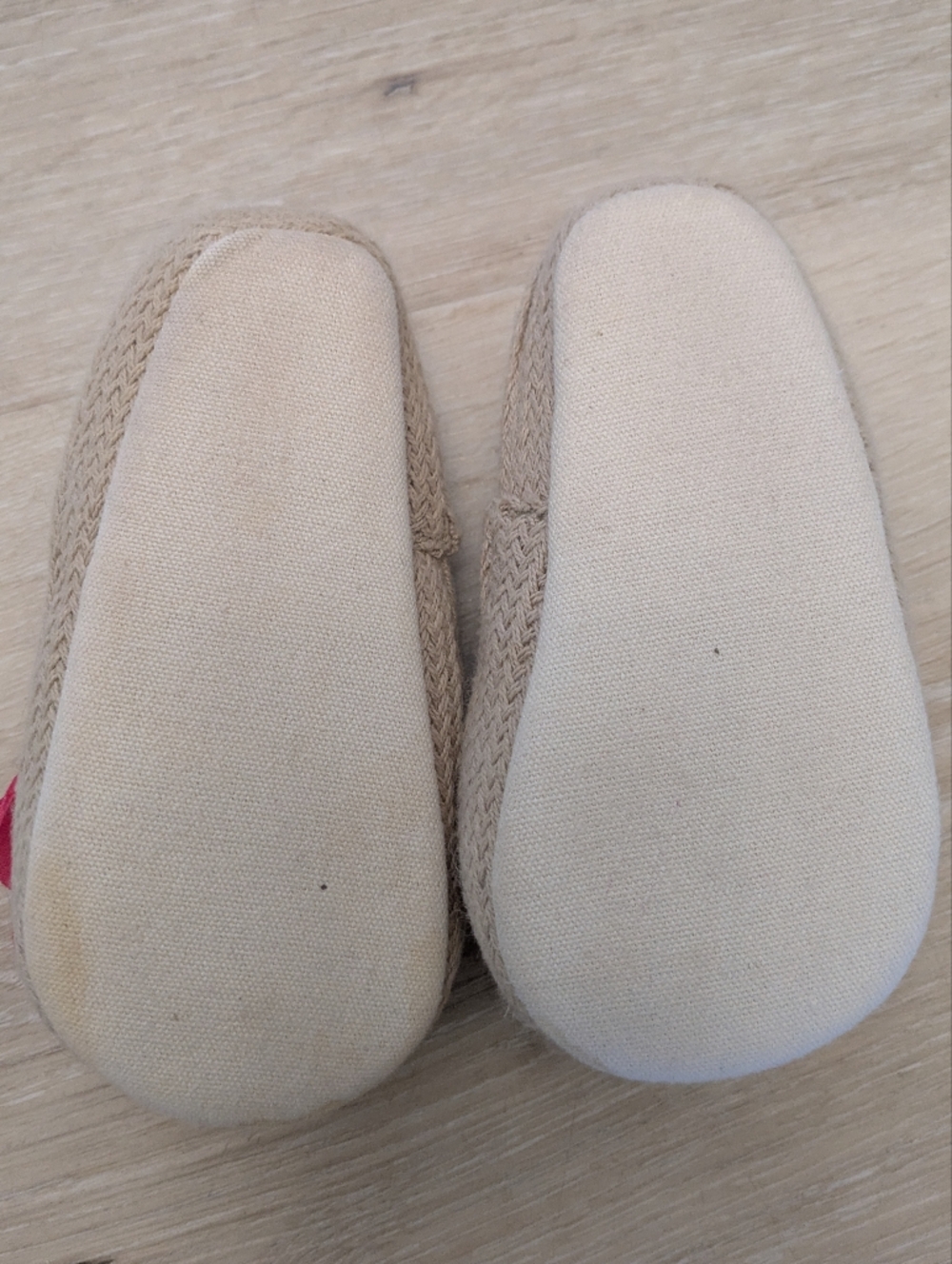 3️⃣ Baby Girl's Shoes- Old Navy Flip Flops, Bow & Flower Flats; Size: 3 Baby - Picture 4 of 9
